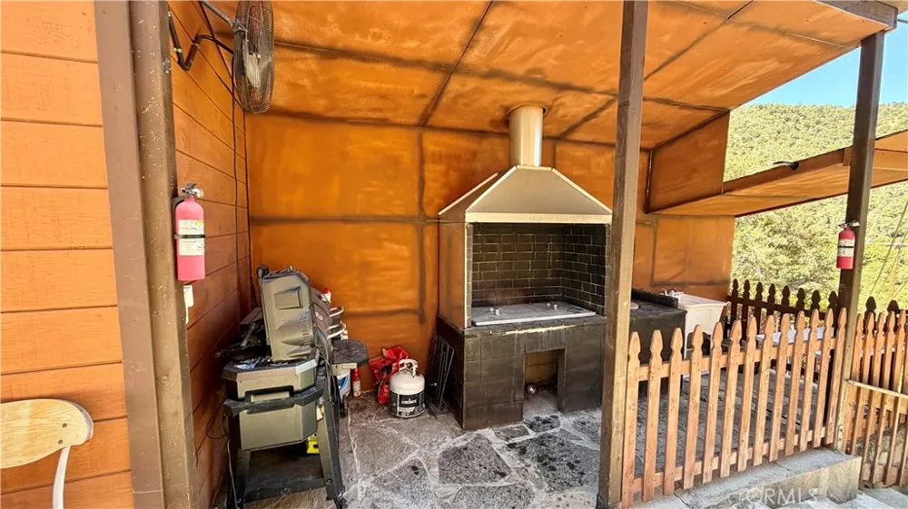 14921 Ward Drive Pine Mountain Club, CA 93225