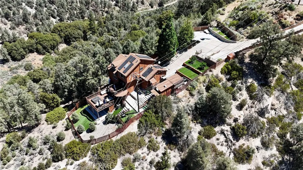 14921 Ward Drive Pine Mountain Club, CA 93225