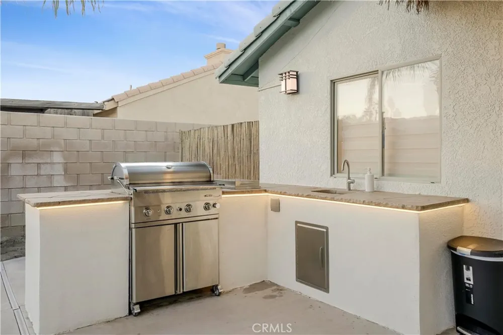 68135 Tachevah Drive Cathedral City, CA 92234