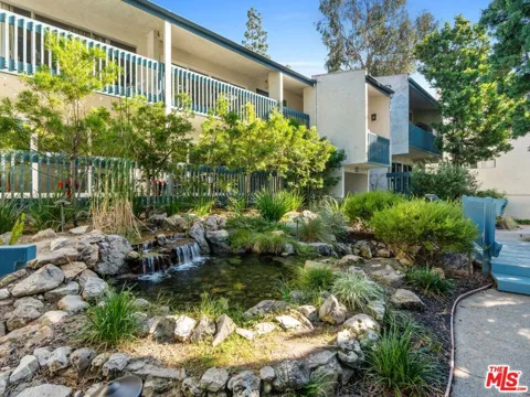 647 S Prospect Avenue #202