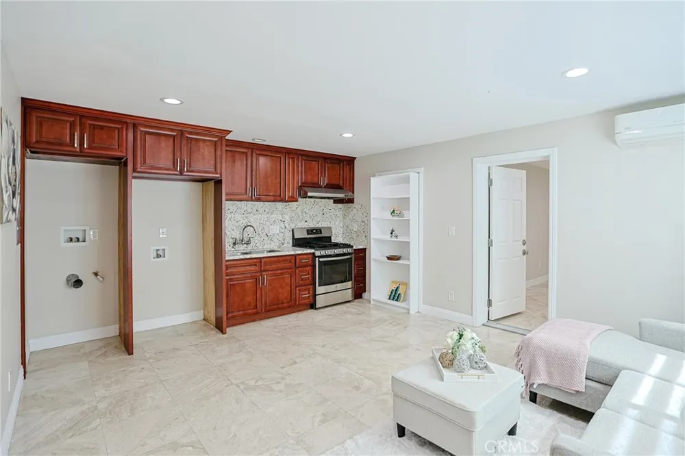 8563 Amazon River Fountain Valley, CA 92708
