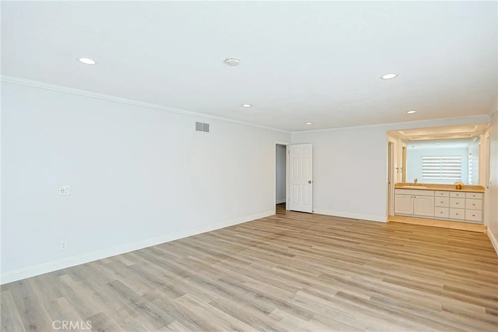 8563 Amazon River Fountain Valley, CA 92708