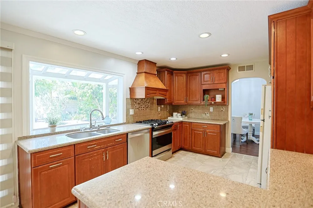 8563 Amazon River Fountain Valley, CA 92708