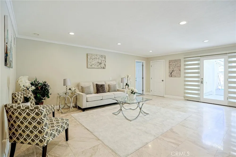 8563 Amazon River Fountain Valley, CA 92708
