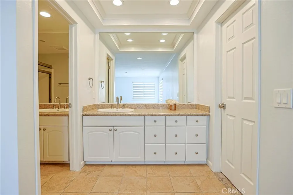 8563 Amazon River Fountain Valley, CA 92708