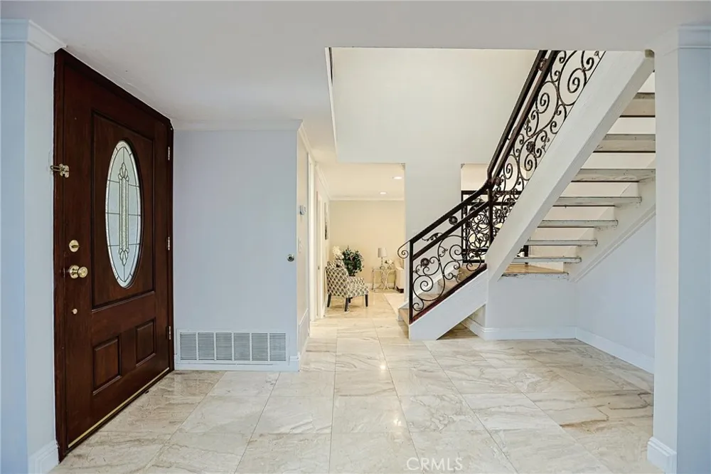 8563 Amazon River Fountain Valley, CA 92708