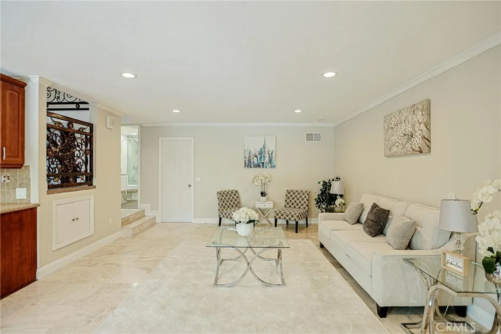 8563 Amazon River Fountain Valley, CA 92708