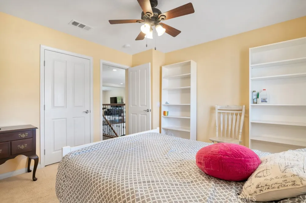 16872 Royal Pines Lane Canyon Country, CA 91387