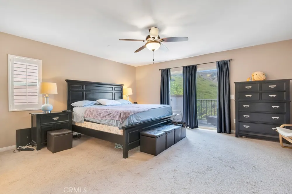 16872 Royal Pines Lane Canyon Country, CA 91387