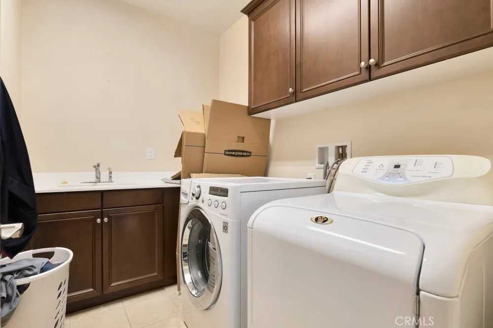 16872 Royal Pines Lane Canyon Country, CA 91387