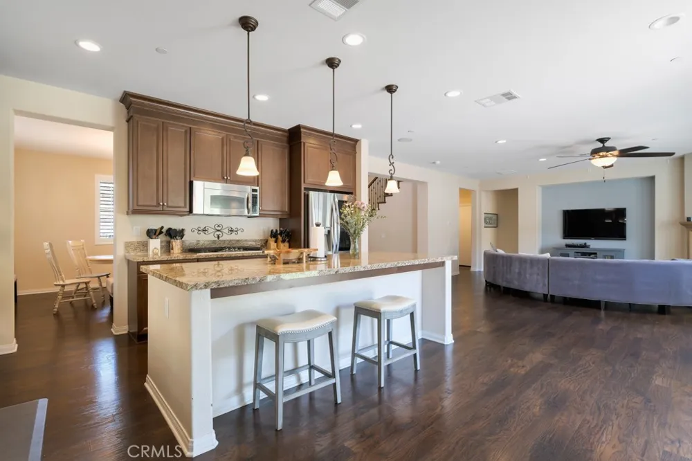 16872 Royal Pines Lane Canyon Country, CA 91387