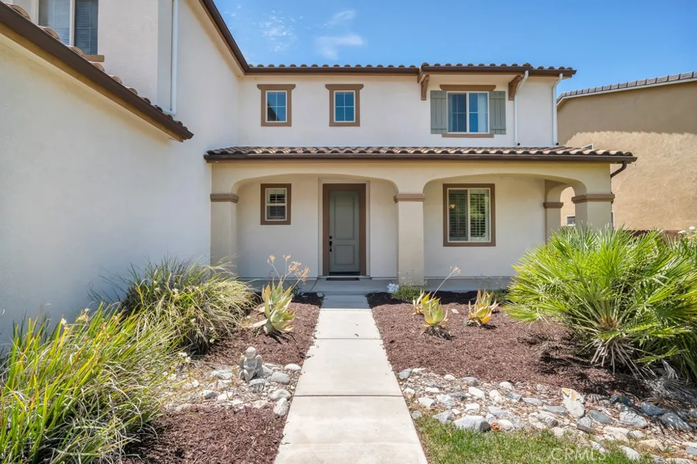 16872 Royal Pines Lane Canyon Country, CA 91387