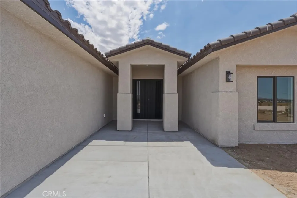 23505 Del Oro Road Apple Valley, CA 92308