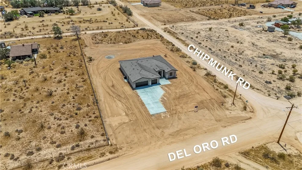 23505 Del Oro Road Apple Valley, CA 92308
