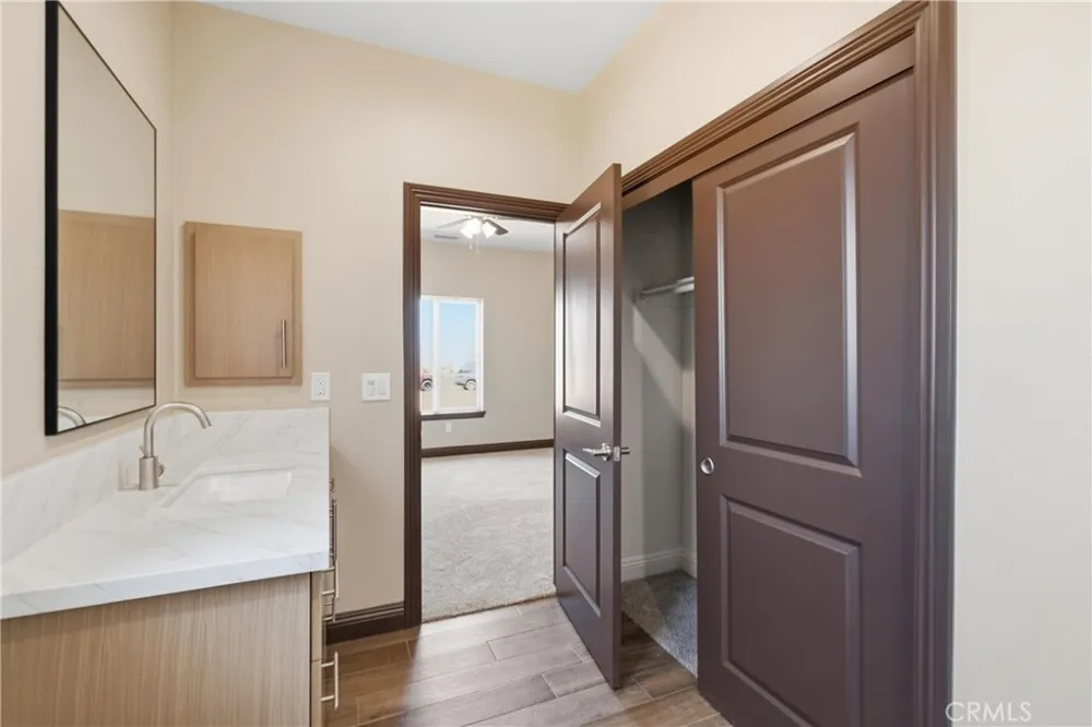 23505 Del Oro Road Apple Valley, CA 92308