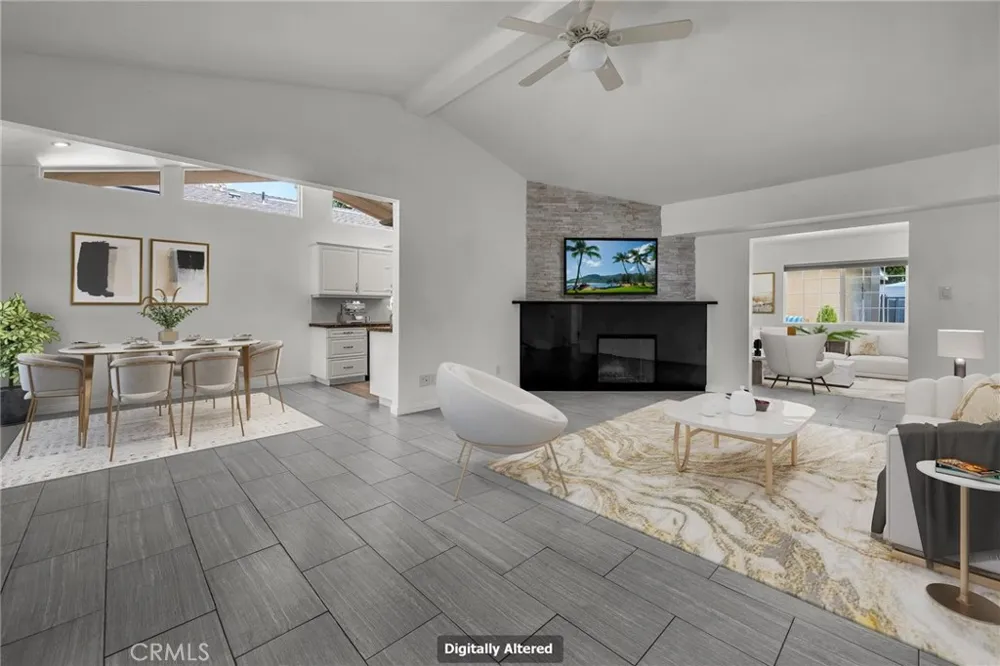 7656 Lasaine Northridge, CA 91325
