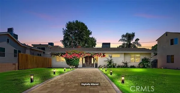 7656 Lasaine Northridge, CA 91325