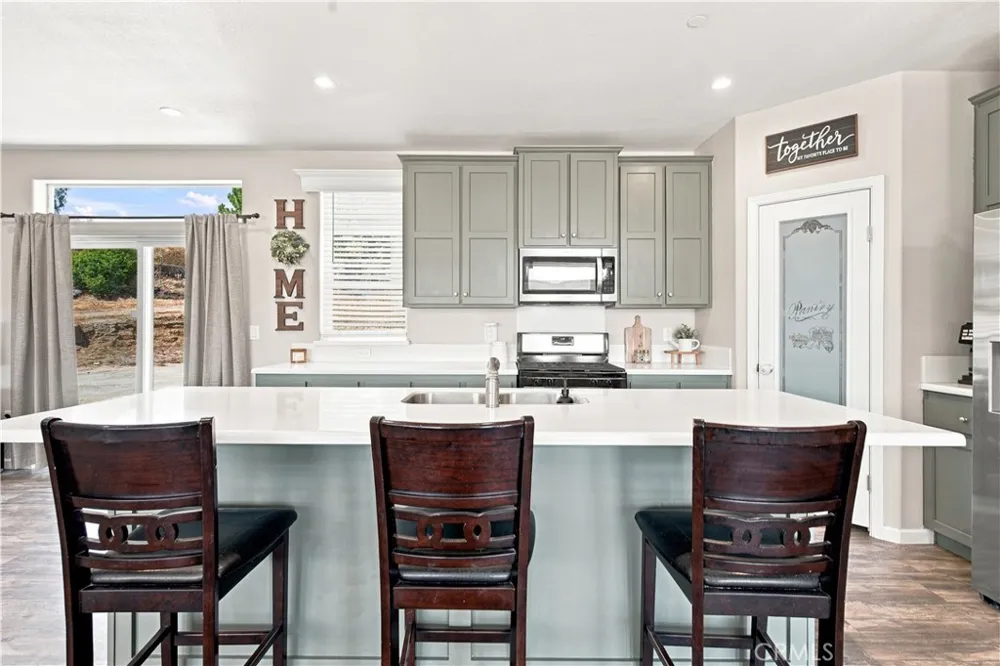 22701 Juniper Flats Nuevo, CA 92567