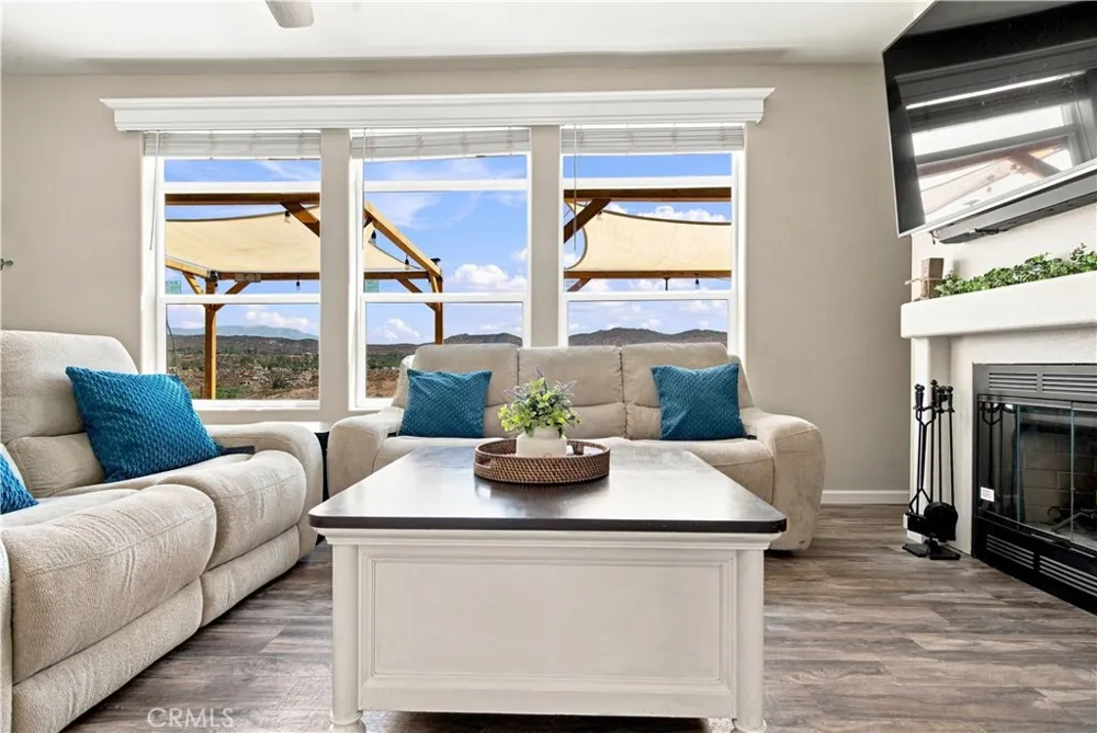 22701 Juniper Flats Nuevo, CA 92567