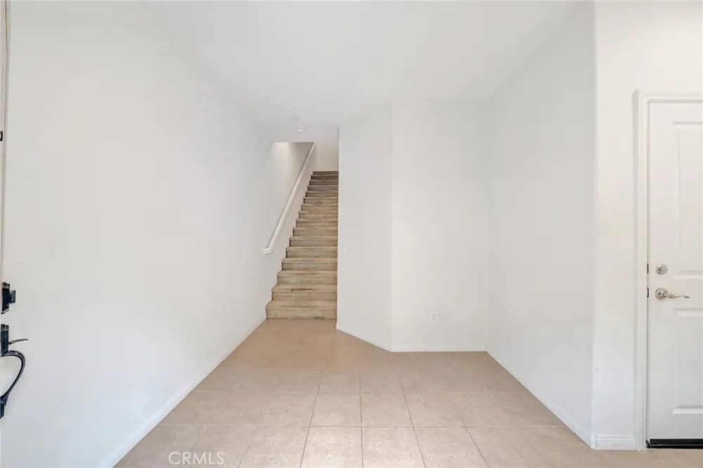 758 E Matchwood Azusa, CA 91702