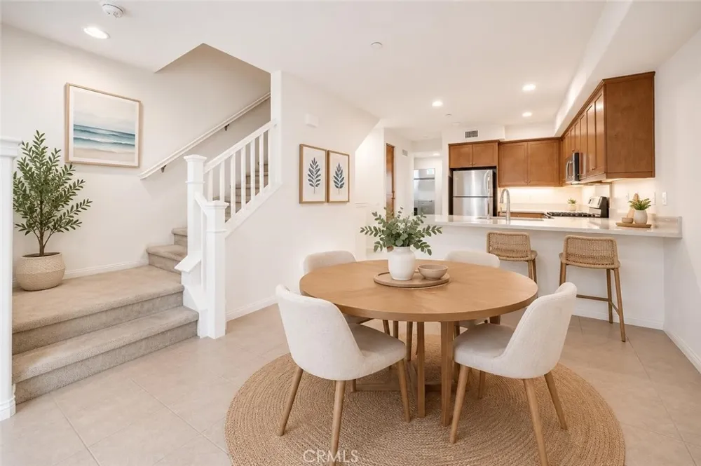 758 E Matchwood Azusa, CA 91702