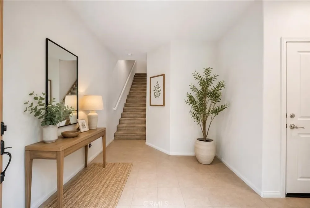 758 E Matchwood Azusa, CA 91702