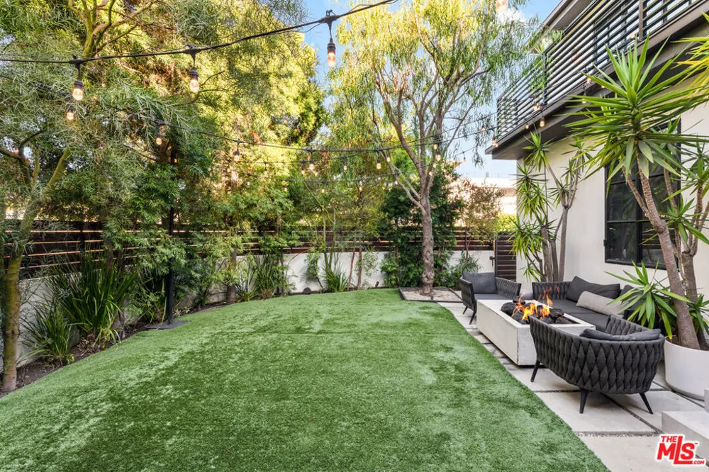 3159 Thatcher Avenue Marina del Rey, CA 90292