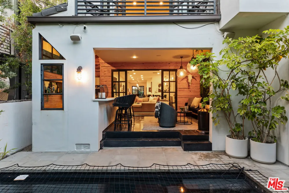 3159 Thatcher Avenue Marina del Rey, CA 90292