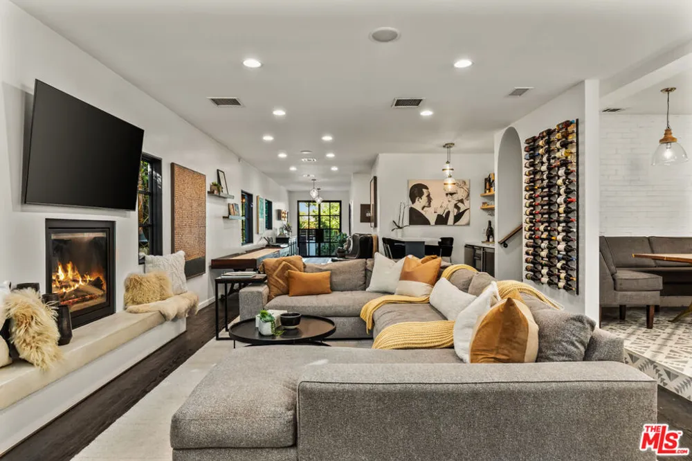 3159 Thatcher Avenue Marina del Rey, CA 90292