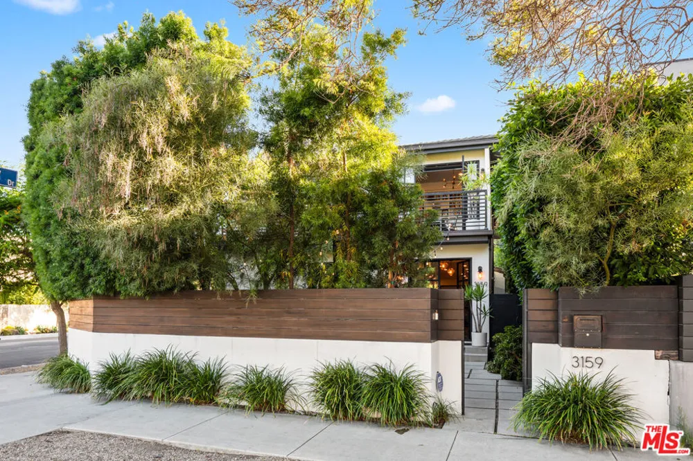 3159 Thatcher Avenue Marina del Rey, CA 90292