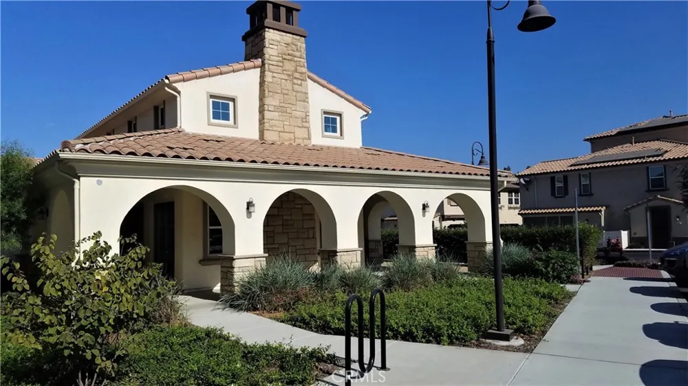 421 Camino Ruiz Camarillo, CA 93012