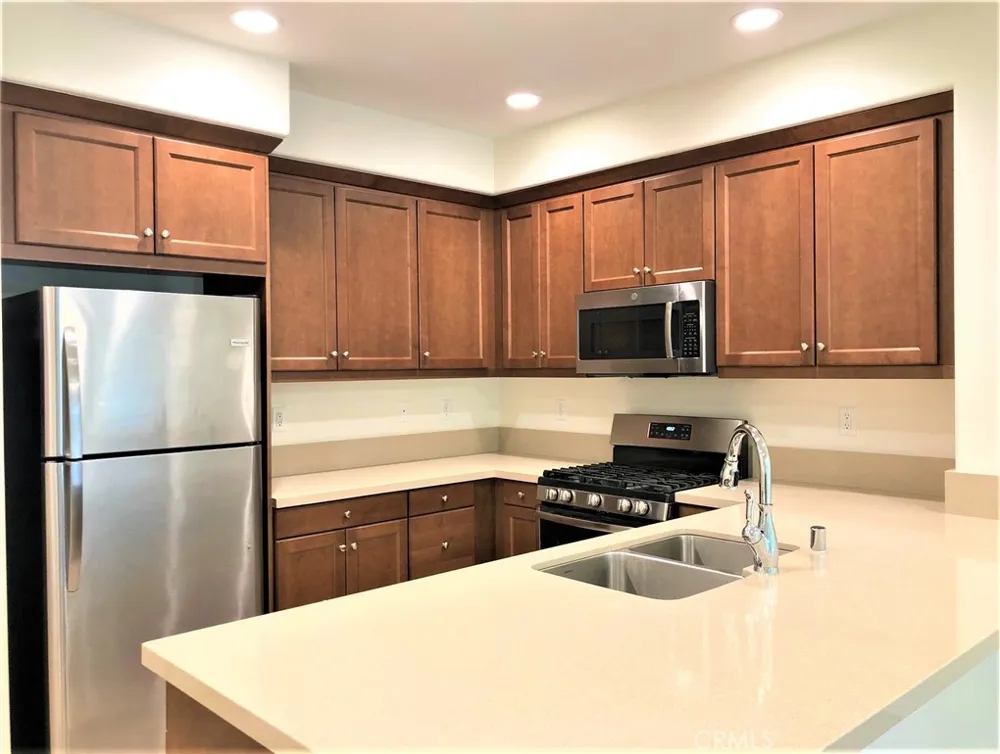421 Camino Ruiz Camarillo, CA 93012