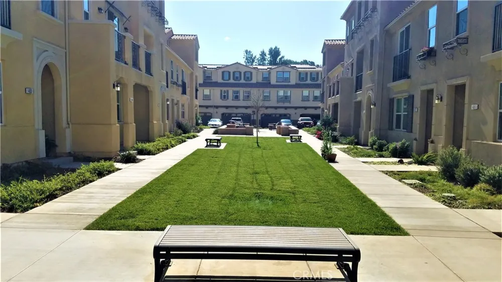 421 Camino Ruiz Camarillo, CA 93012