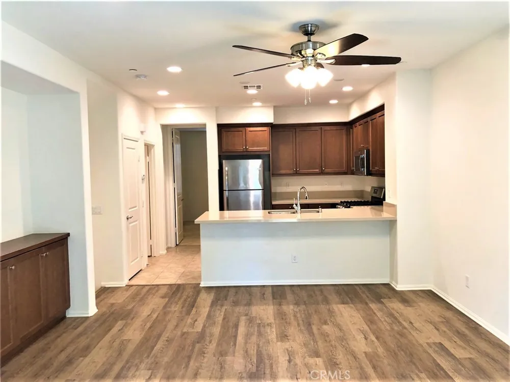 421 Camino Ruiz Camarillo, CA 93012