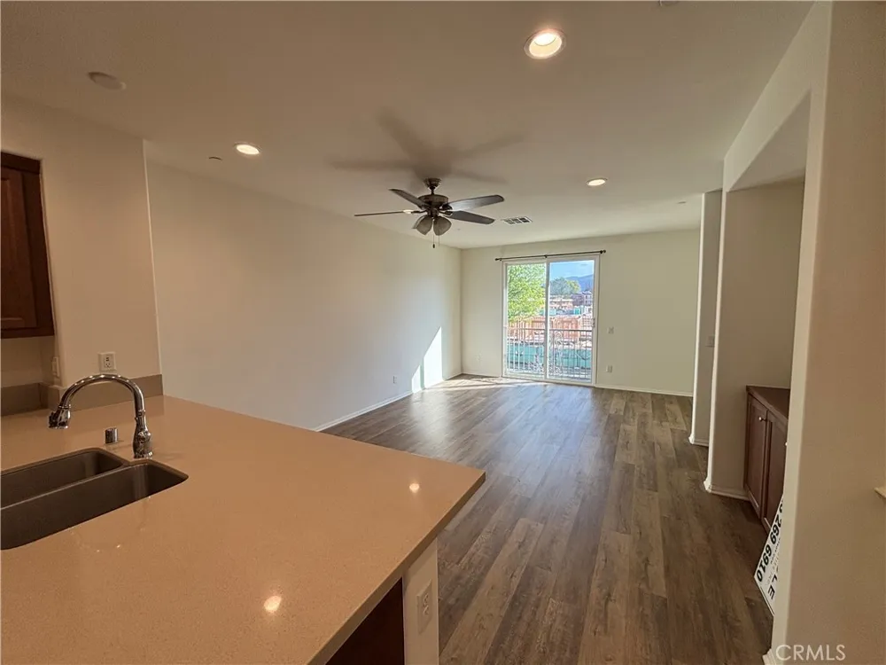 421 Camino Ruiz Camarillo, CA 93012