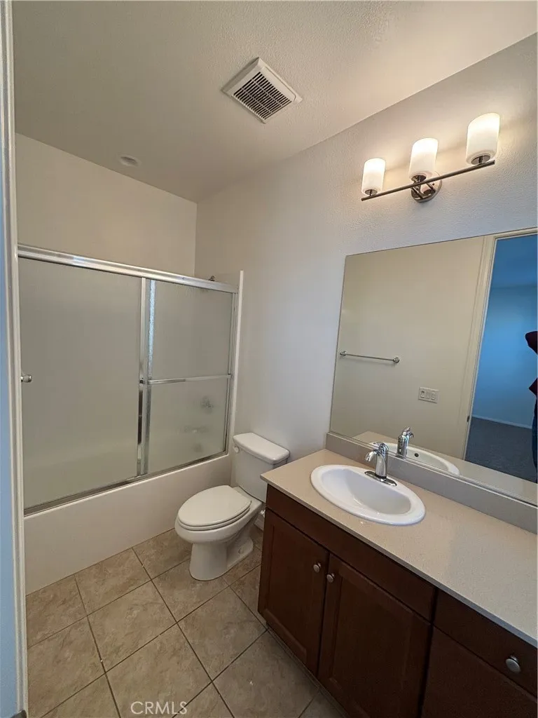 421 Camino Ruiz Camarillo, CA 93012