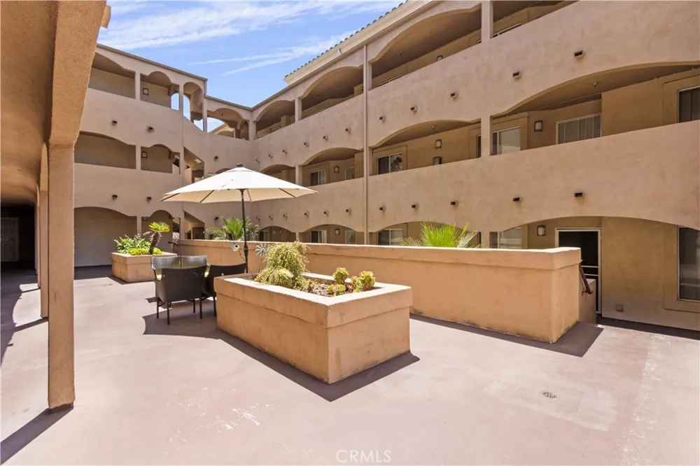 1775 Ohio #309 Long Beach, CA 90804