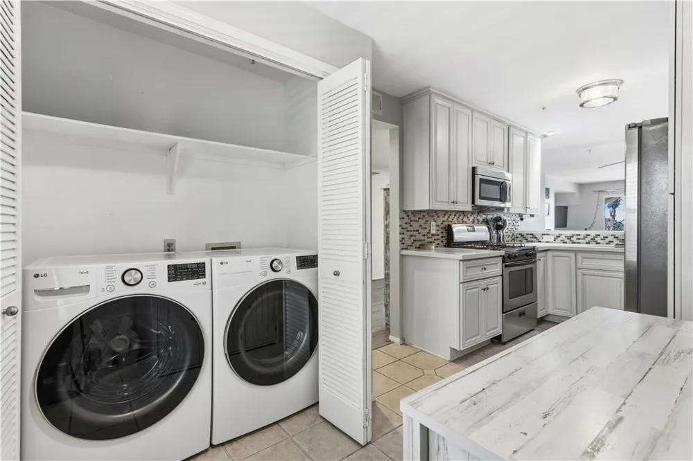 1775 Ohio #309 Long Beach, CA 90804
