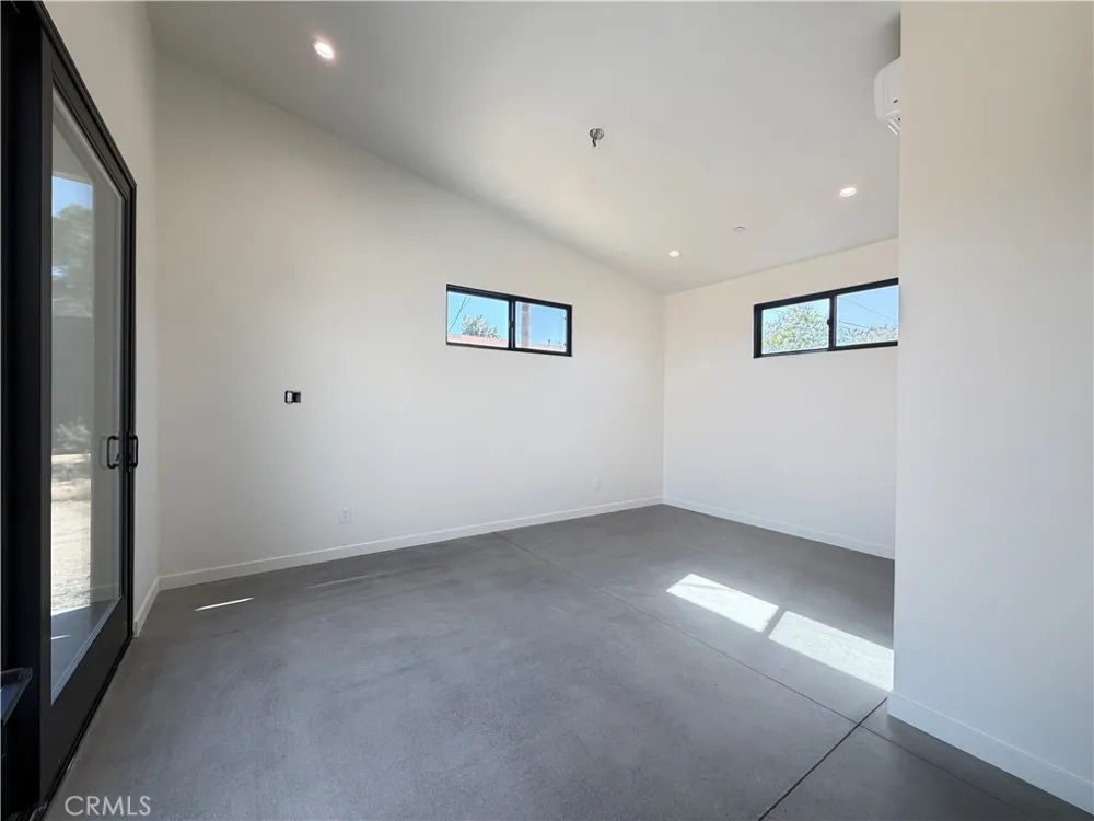 61523 Capilla Drive Joshua Tree, CA 92252