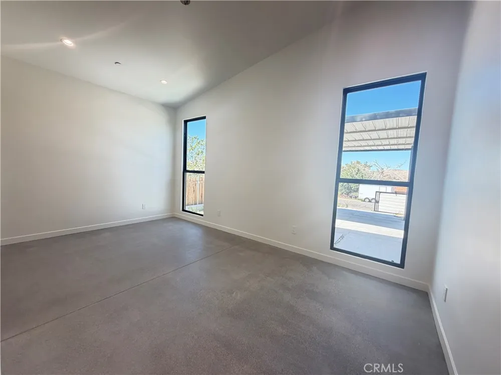 61523 Capilla Drive Joshua Tree, CA 92252
