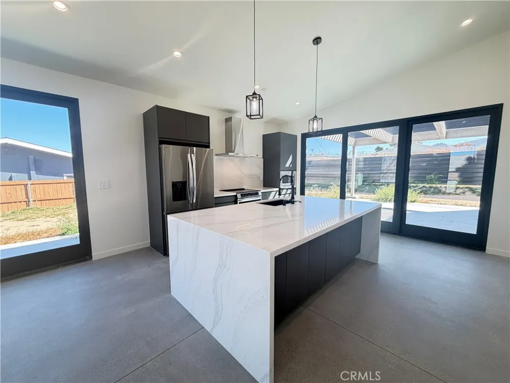 61523 Capilla Drive Joshua Tree, CA 92252