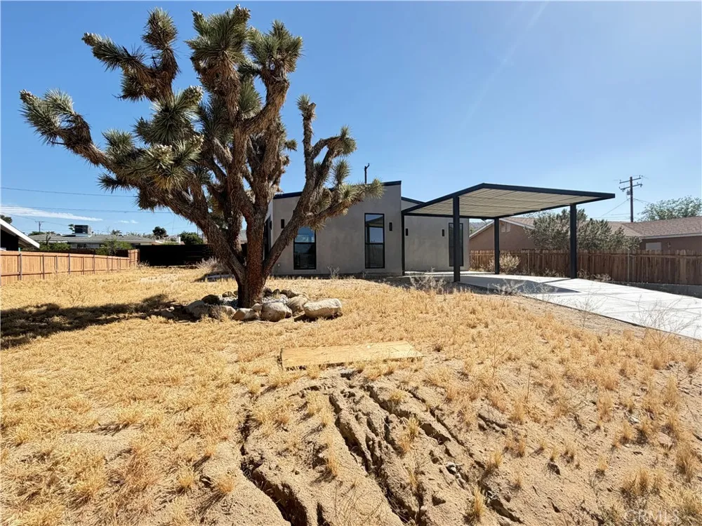 61523 Capilla Drive Joshua Tree, CA 92252