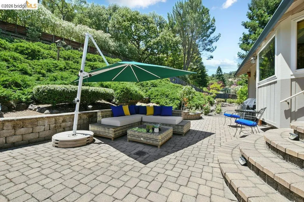 2090 Pebble Dr Alamo, CA 94507