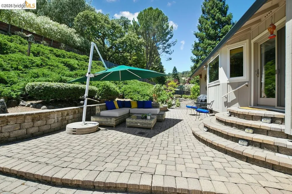 2090 Pebble Dr Alamo, CA 94507
