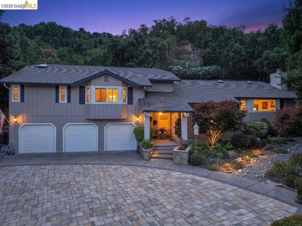2090 Pebble Dr Alamo, CA 94507