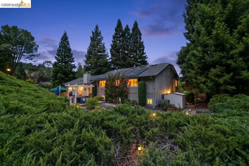 2090 Pebble Dr Alamo, CA 94507