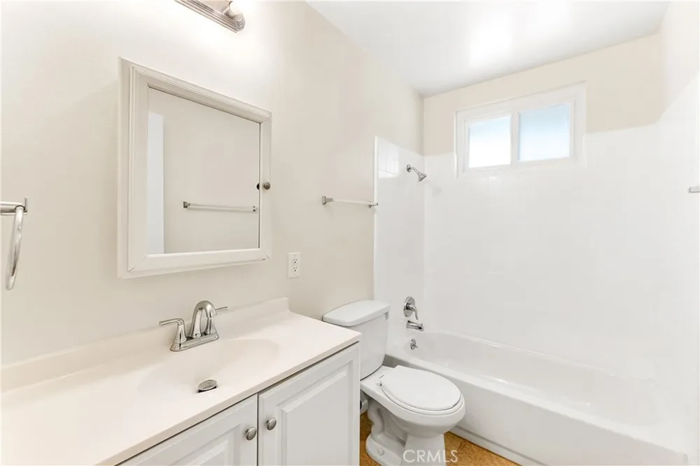 5932 Santa Barbara Avenue E #B Garden Grove, CA 92845