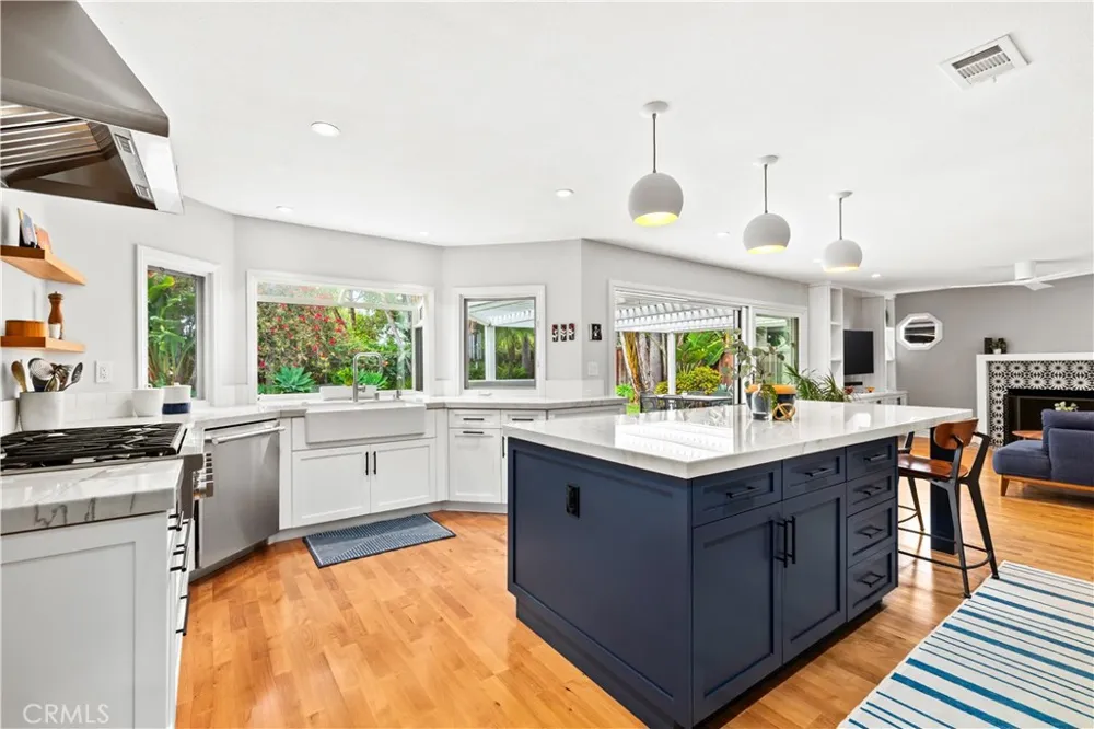 25685 La Cima Laguna Niguel, CA 92677