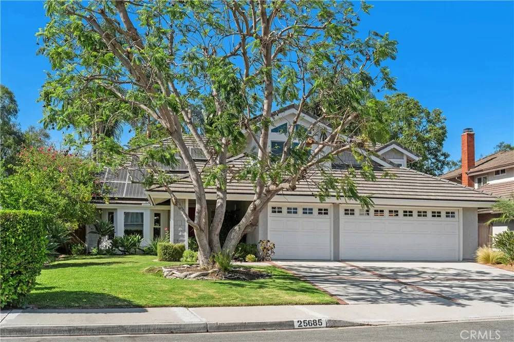 25685 La Cima Laguna Niguel, CA 92677