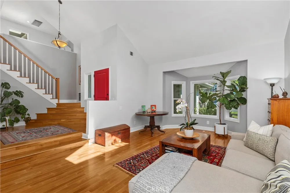 25685 La Cima Laguna Niguel, CA 92677